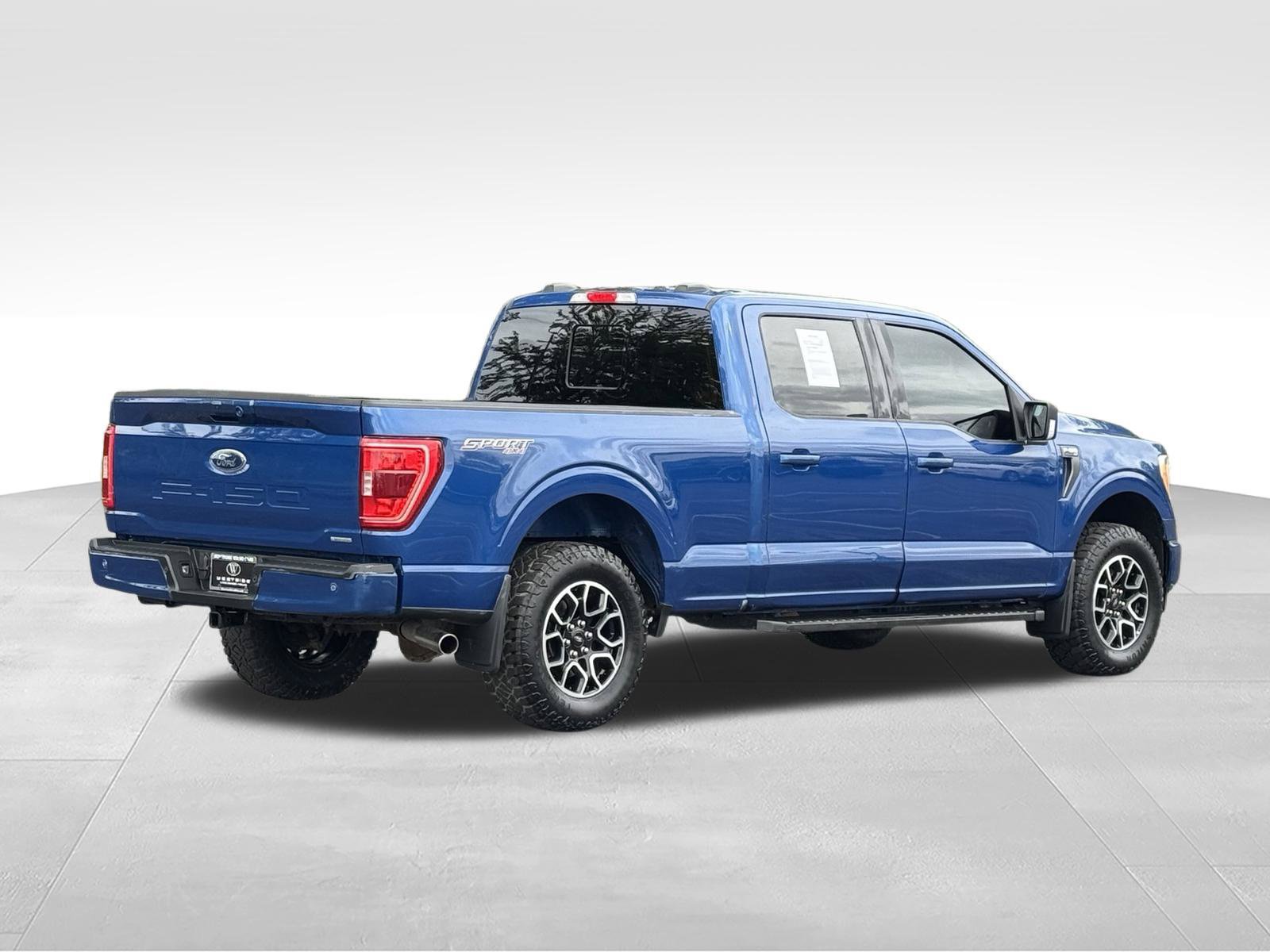 Used 2022 Ford F150 XLT w/ Equipment Group 302A High AWD/4WD image 4