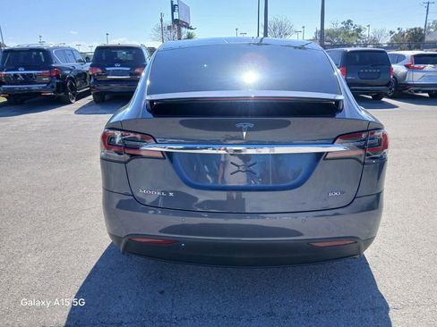 Used 2018 Tesla Model X P100D AWD/4WD image 4