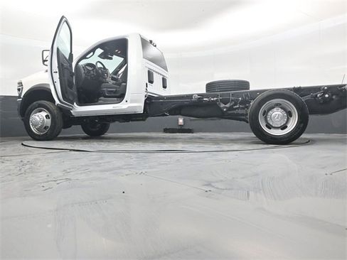 New 2026 RAM 5500 Tradesman image 52