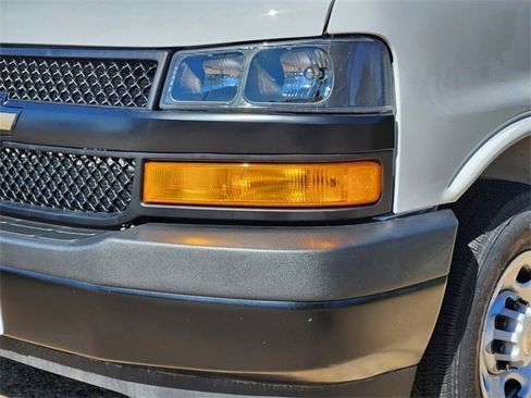 New 2025 Chevrolet Express 3500 w/ Power Convenience Package image 9