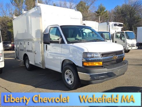 New 2026 Chevrolet Express 3500 1WT w/ Power Convenience Package image 1