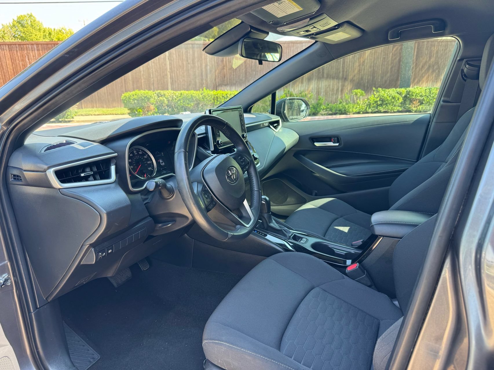 Used 2022 Toyota Corolla SE FWD image 19