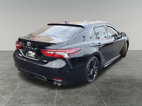 Used 2023 Toyota Camry XSE image 7