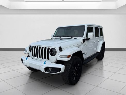 Used 2021 Jeep Wrangler Unlimited Sahara AWD/4WD image 9