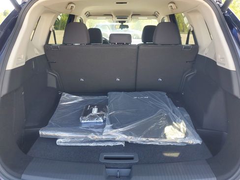 New 2026 Nissan Rogue SV image 7