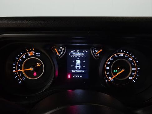 Used 2024 Jeep Wrangler Sport S AWD/4WD image 19