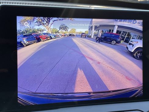 Used 2024 Jeep Compass Latitude image 18