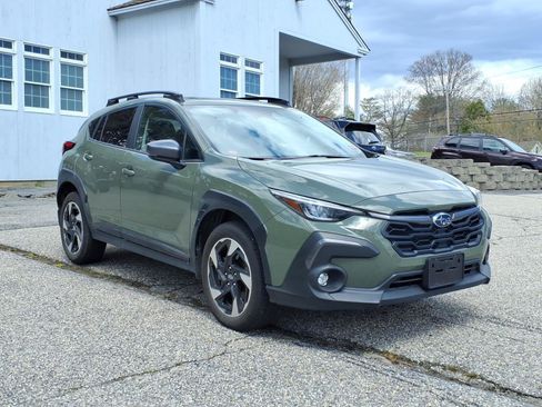 Used 2025 Subaru Crosstrek 2.5i Limited AWD/4WD image 3