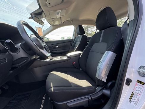 Used 2023 Nissan Sentra SV FWD image 14
