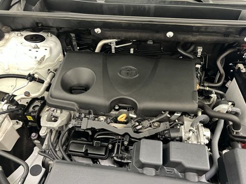 Used 2024 Toyota RAV4 XLE FWD image 26