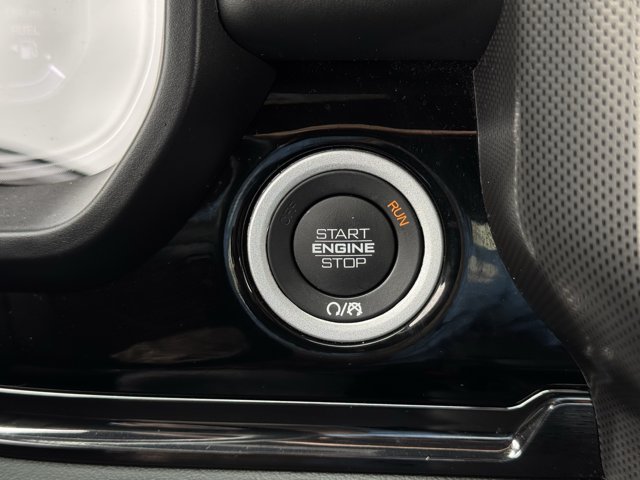 Used 2025 RAM 1500 Limited AWD/4WD image 25