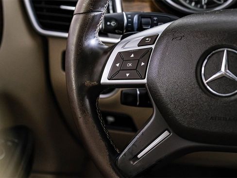 Used 2015 Mercedes-Benz GL 320 BlueTEC 4MATIC image 16