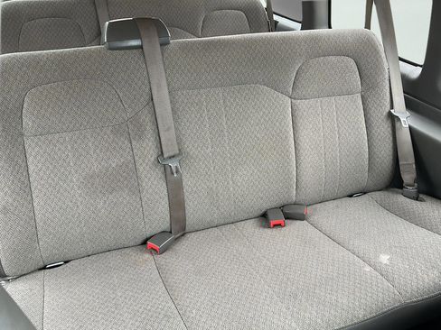 Used 2020 Chevrolet Express 3500 LT w/ LT Preferred Equipment Group RWD image 19