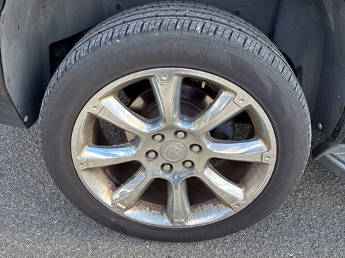 Used 2009 Cadillac Escalade AWD image 31