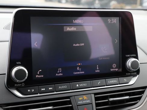 Used 2023 Nissan Altima 2.5 SV image 29