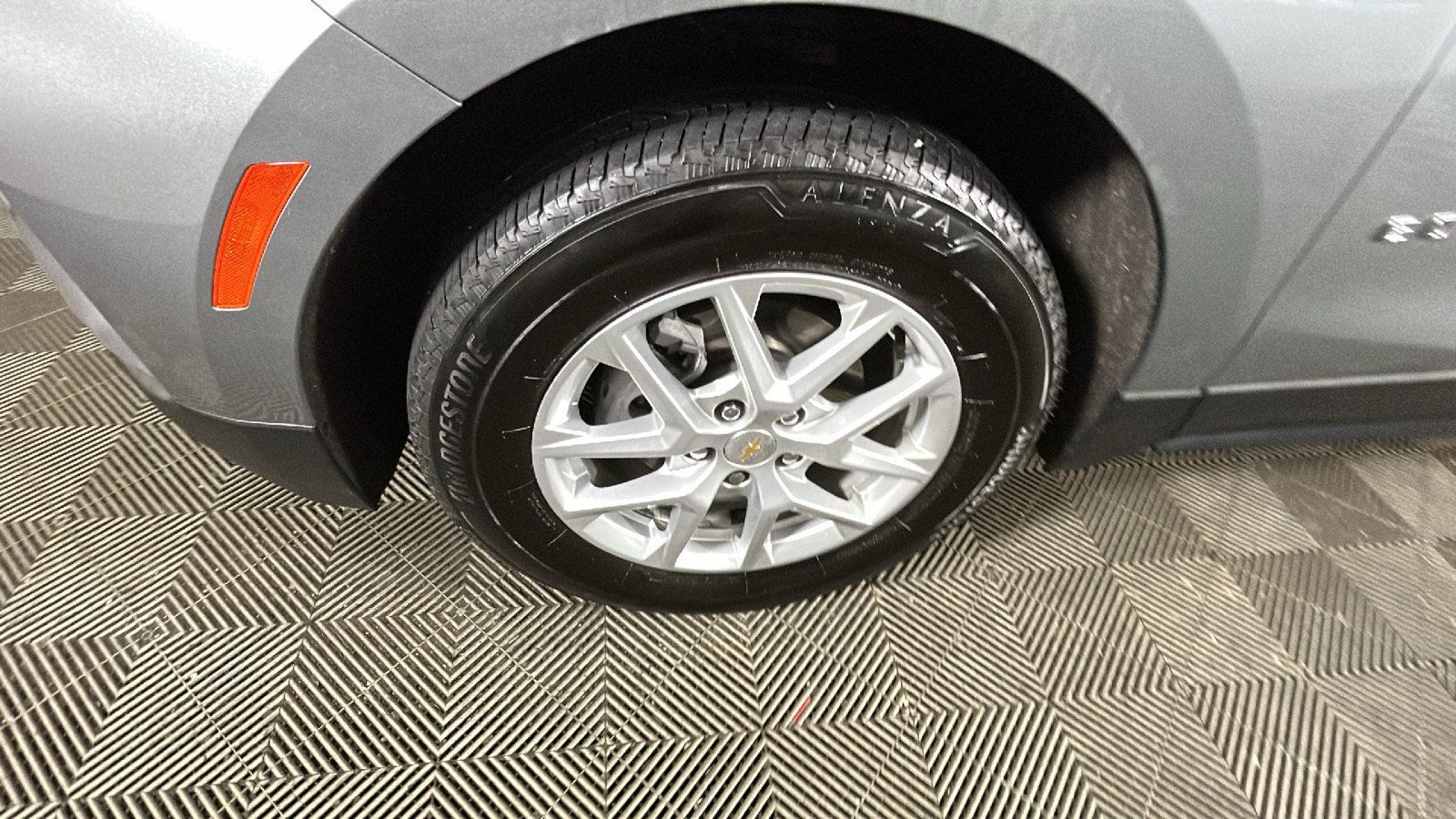 Used 2024 Chevrolet Equinox LT w/ LPO, Floor Liner Package AWD/4WD image 10