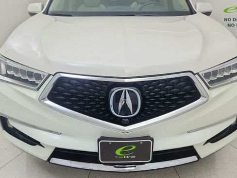 Used 2017 Acura MDX FWD w/ Advance Package image 8