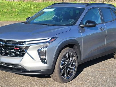 New 2026 Chevrolet Trax RS w/ Sunroof Package