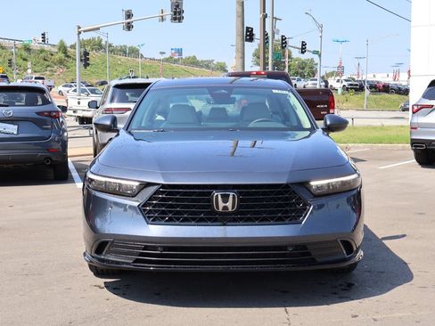 New 2026 Honda Accord EX-L image 2