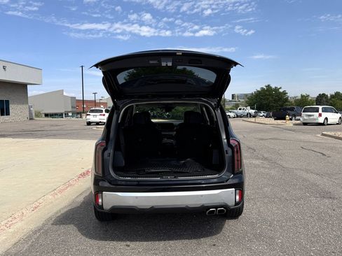 Used 2024 Kia Telluride SX Prestige AWD/4WD image 10