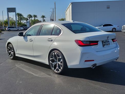 Certified 2025 BMW 330i Sedan w/ Convenience Package image 4