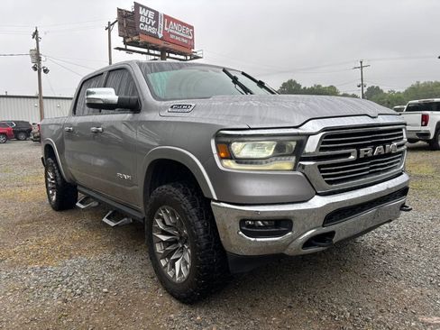 Used 2021 RAM 1500 Laramie w/ Off Road Group AWD/4WD image 6