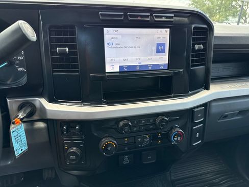 Used 2023 Ford F250 XL AWD/4WD image 18