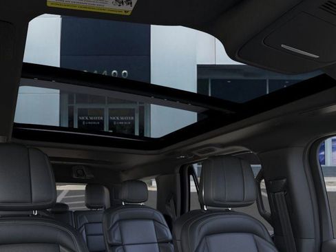 New 2025 Lincoln Navigator Reserve w/ Jet Appearance Package image 22
