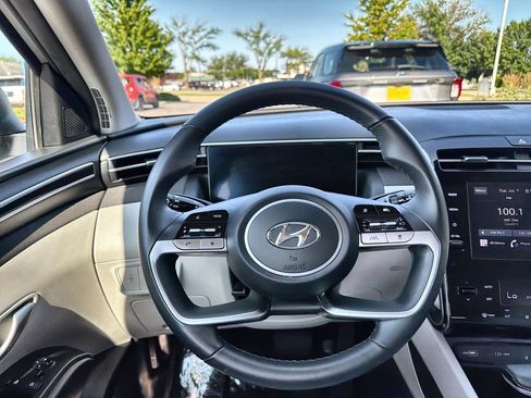 Used 2023 Hyundai Tucson SEL w/ Convenience Package AWD/4WD image 11