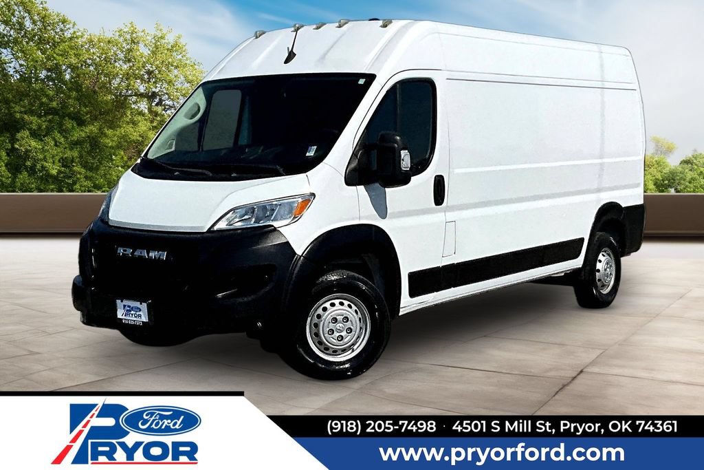 Used 2023 RAM ProMaster 2500 FWD image 1