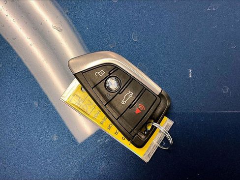 Used 2019 BMW X3 xDrive30i w/ Convenience Package image 9