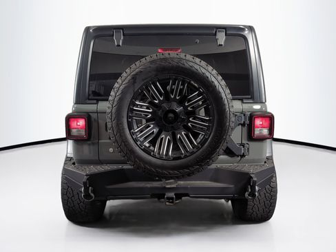 Used 2019 Jeep Wrangler Unlimited Sport S image 7