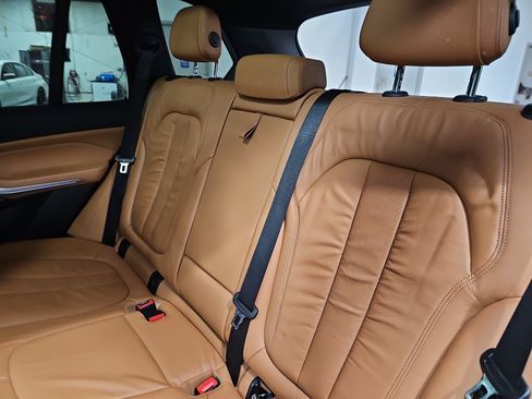 Used 2019 BMW X5 xDrive40i image 16