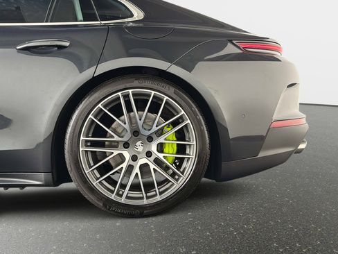Used 2025 Porsche Panamera 4S AWD/4WD image 21