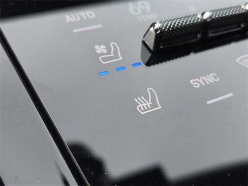 New 2024 Porsche Panamera 4 image 27