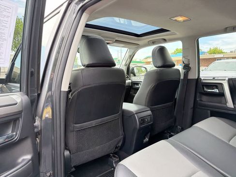 Used 2024 Toyota 4Runner SR5 Premium w/ Moonroof Package AWD/4WD image 23