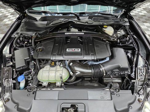 Used 2021 Ford Mustang GT Premium w/ Equipment Group 401A RWD image 35