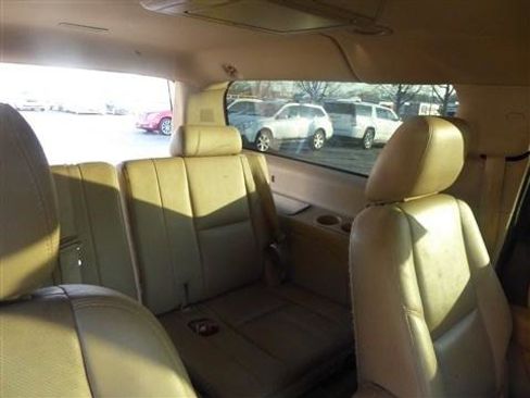 Used 2014 GMC Yukon XL Denali image 20