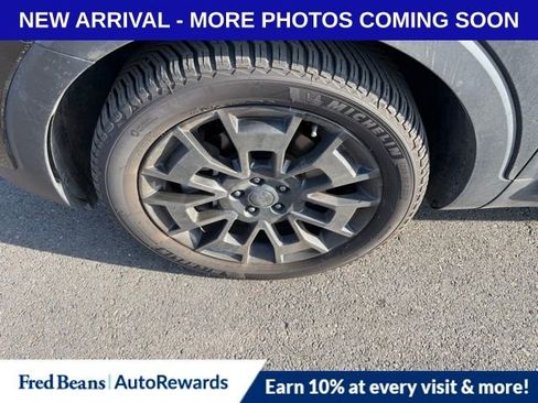 Used 2021 Kia Telluride SX w/ SX Prestige Package image 4