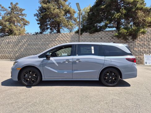 New 2026 Honda Odyssey Sport-L image 8