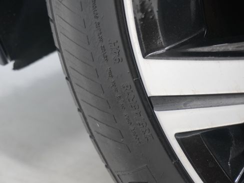 Used 2022 Volkswagen Passat 2.0T SE image 25