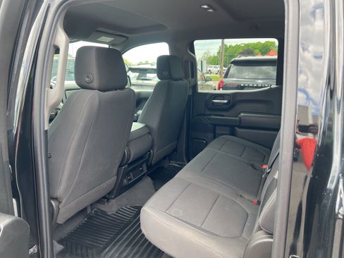 Used 2022 Chevrolet Silverado 1500 Custom Trail Boss w/ LPO, Dark Essentials Package AWD/4WD image 42