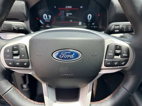 New 2026 Ford Explorer Active w/ Active Comfort Package RWD image 25