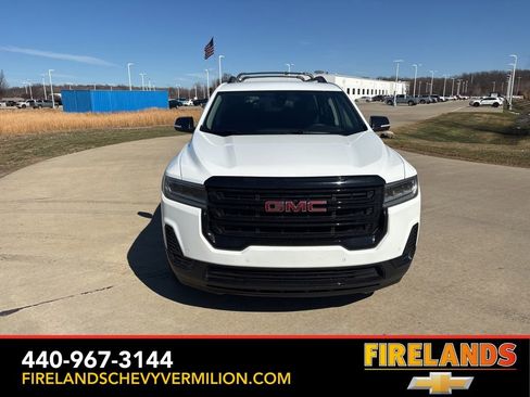 Certified 2023 GMC Acadia SLE w/ Driver Convenience Package image 12