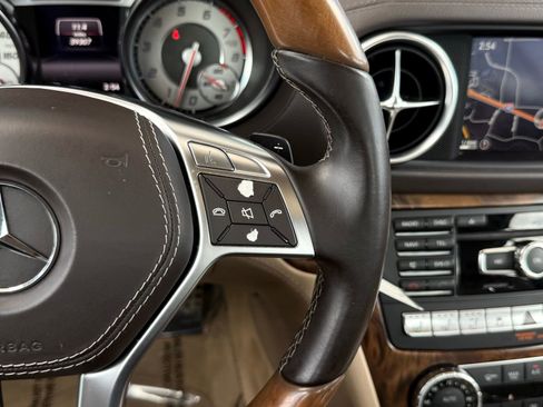 Used 2016 Mercedes-Benz SL 400 w/ Premium I Package image 41