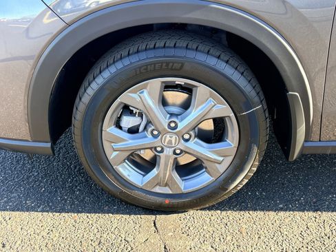 New 2026 Honda HR-V LX image 10