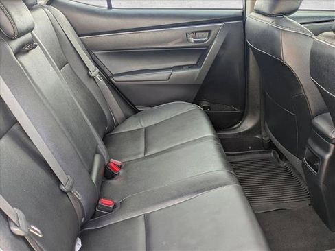 Used 2018 Toyota Corolla XLE FWD image 26