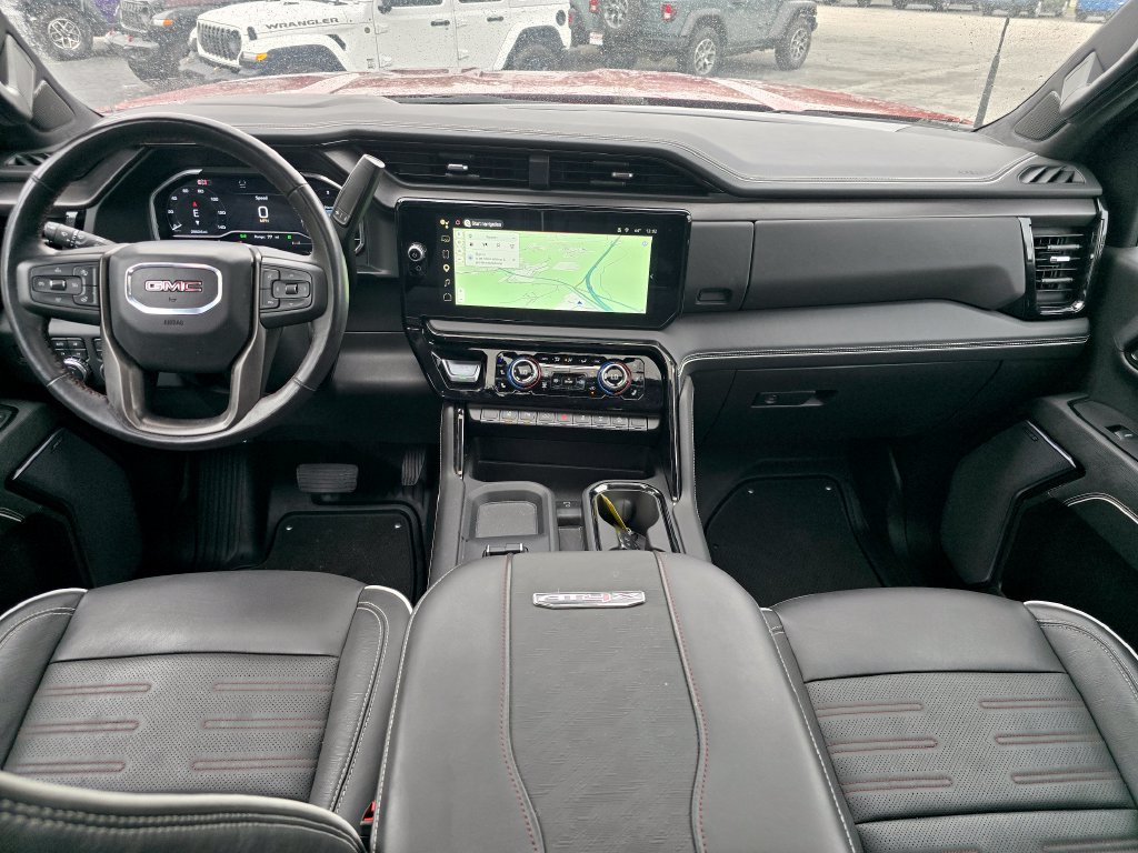 Used 2025 GMC Sierra 2500 AT4X AWD/4WD image 5