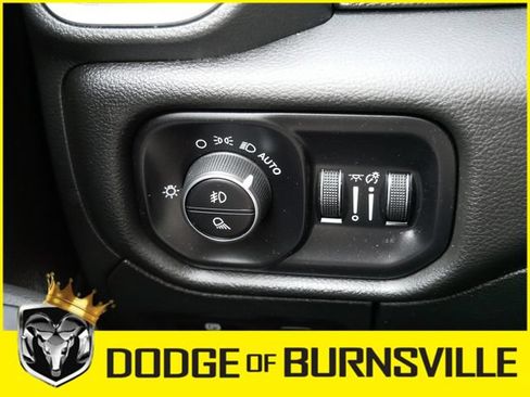 Used 2025 RAM 1500 Big Horn AWD/4WD image 24