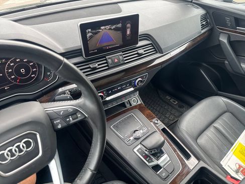 Used 2020 Audi Q5 2.0T Premium Plus w/ Premium Plus Package AWD/4WD image 22